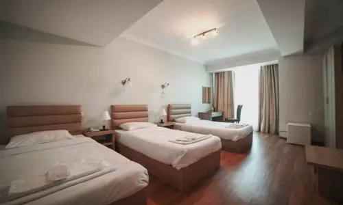 هتل ال پلازا تفلیس